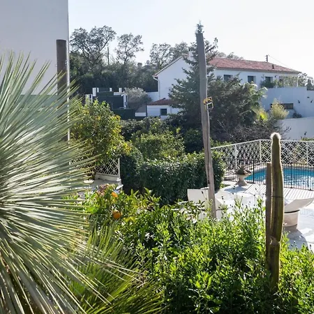 Holiday home House With Pool And Petanque Court